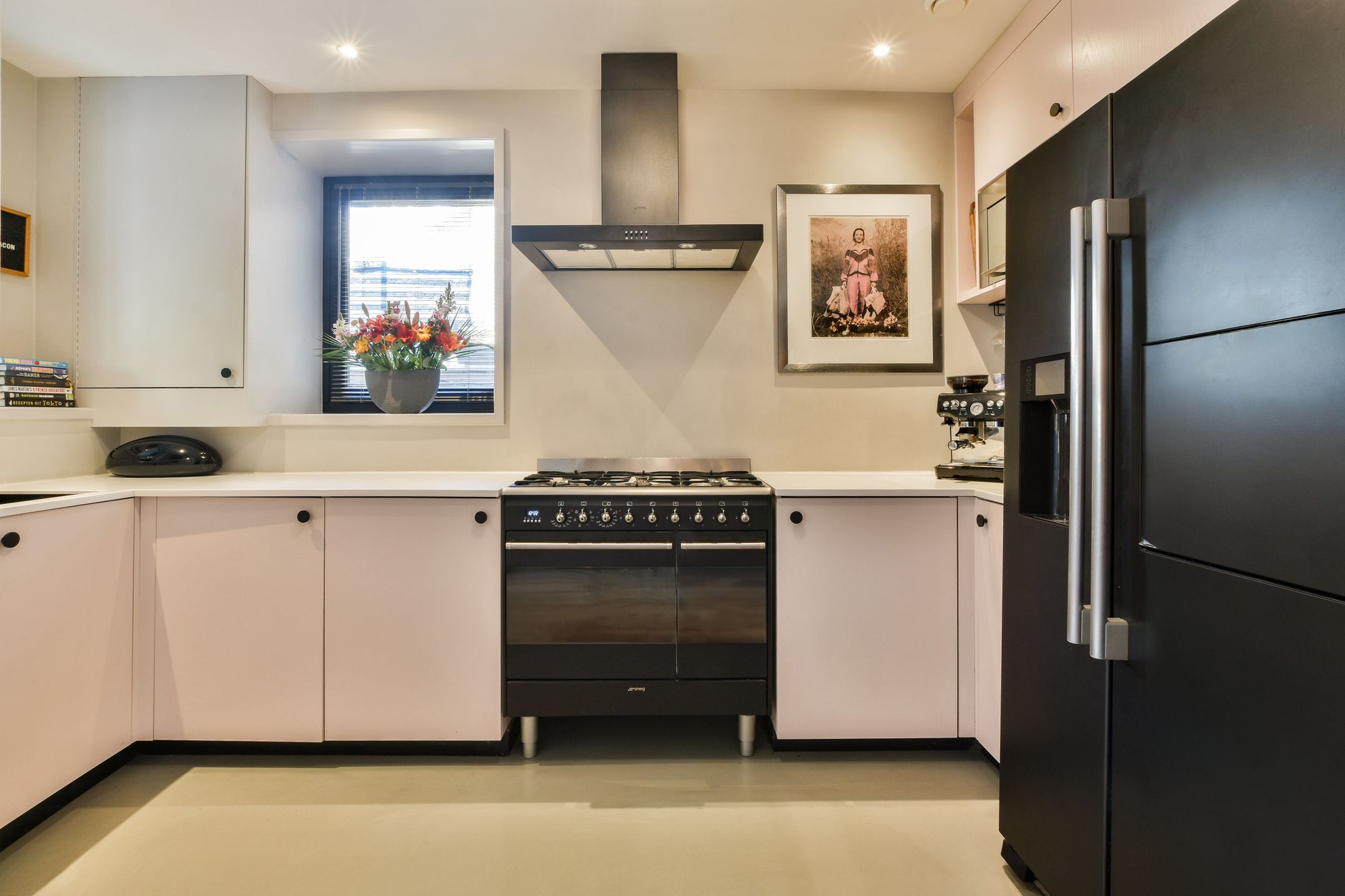 Photo 9 of Laing's Nekstraat 48-H