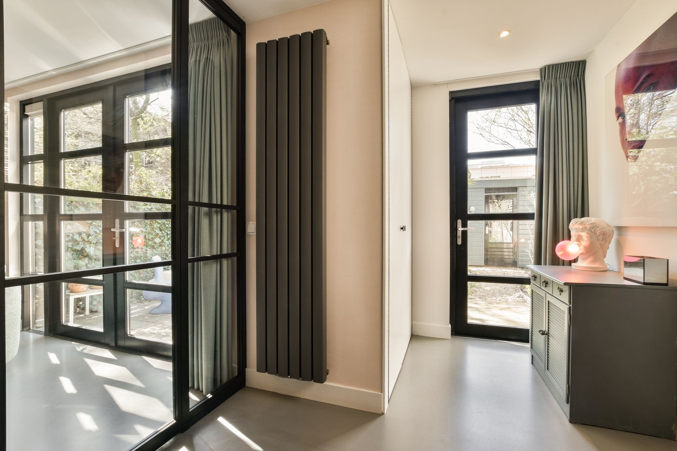 Photo 12 of Laing's Nekstraat 48-H