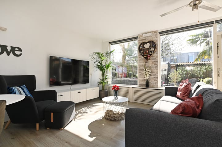 Photo 11 of Indigoblauw 45