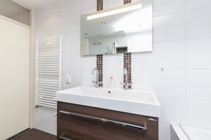 Foto 43 van Herfststraat 18