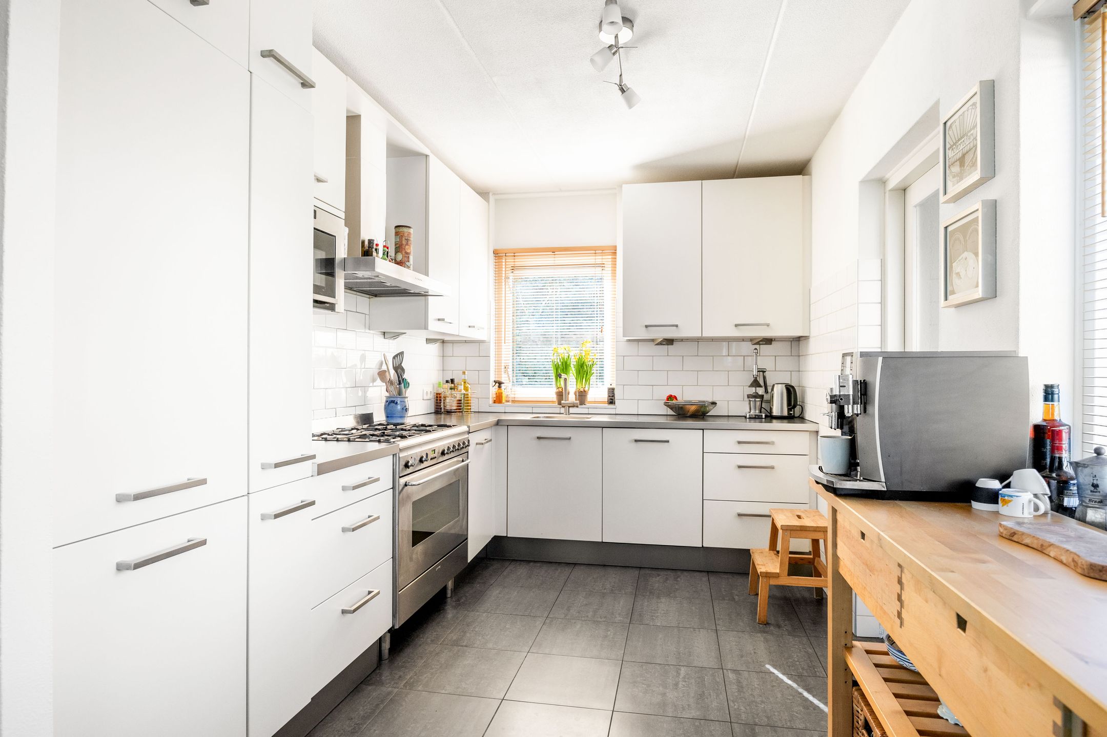 Photo 3 of De Pream 14