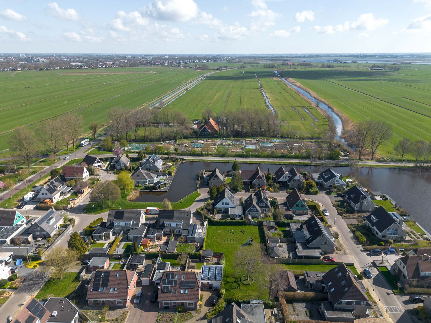 Photo 64 of De Pream 14