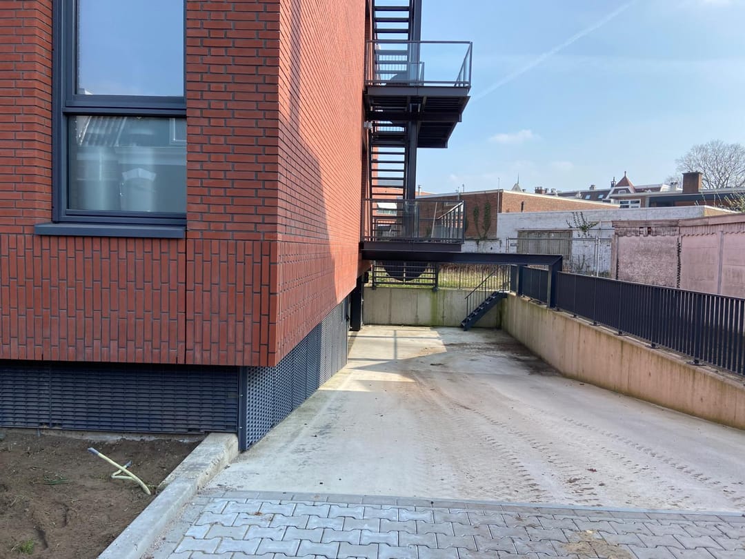 Foto 2 van Parkeerplaats Brocade