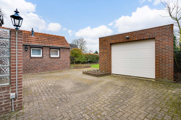 Foto 27 van Rijksweg 49