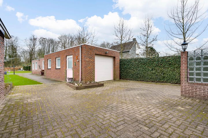 Foto 28 van Rijksweg 49