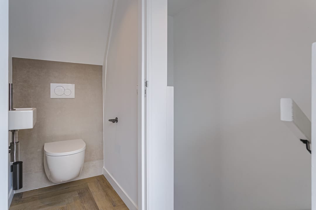 Photo 13 of Landstraat 8-C