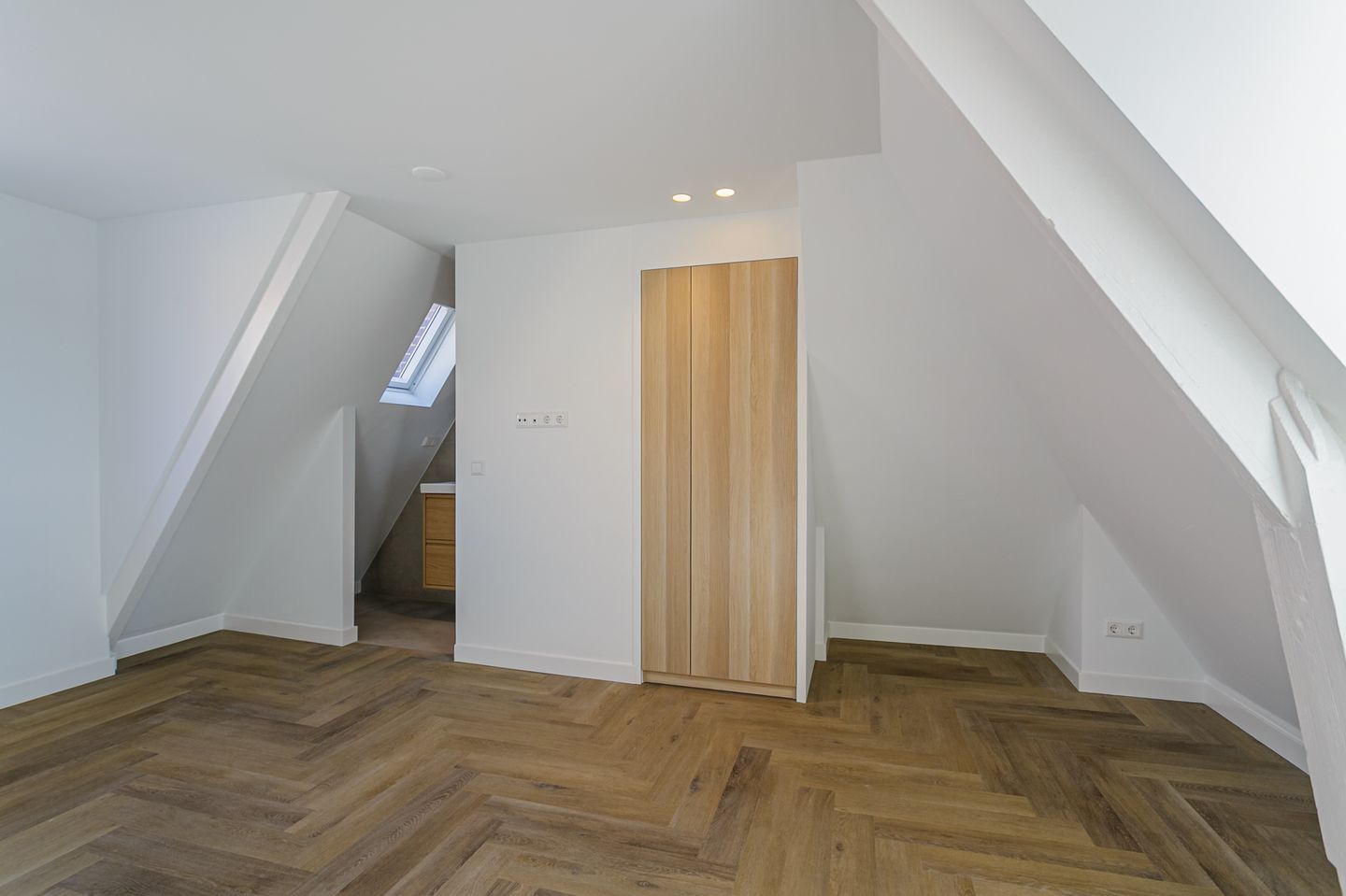 Photo 14 of Landstraat 8-C