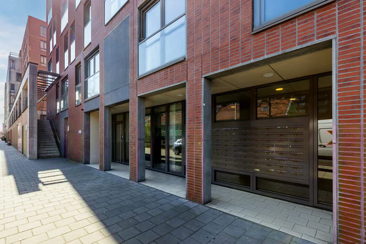 Foto 8 van Teakhout 16