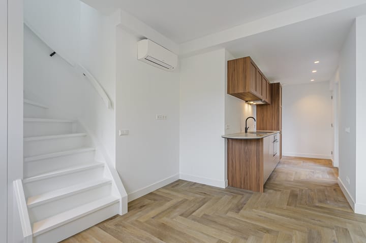 Foto 11 van Landstraat 8-B