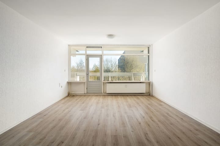 Foto 3 van Sterrenburgplein 24