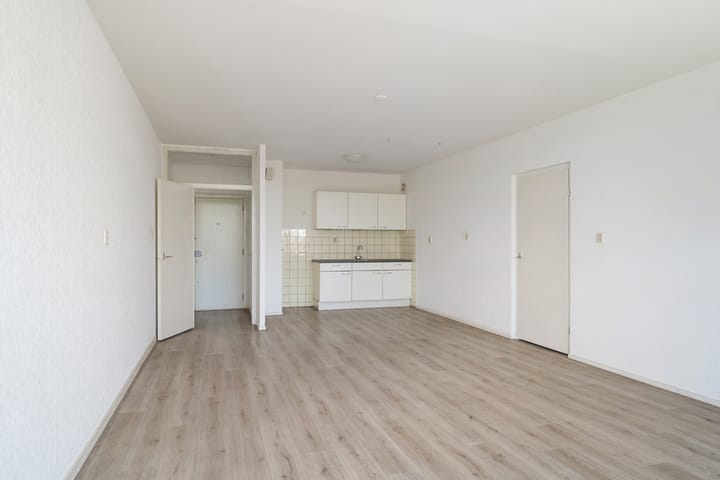 Foto 10 van Sterrenburgplein 24