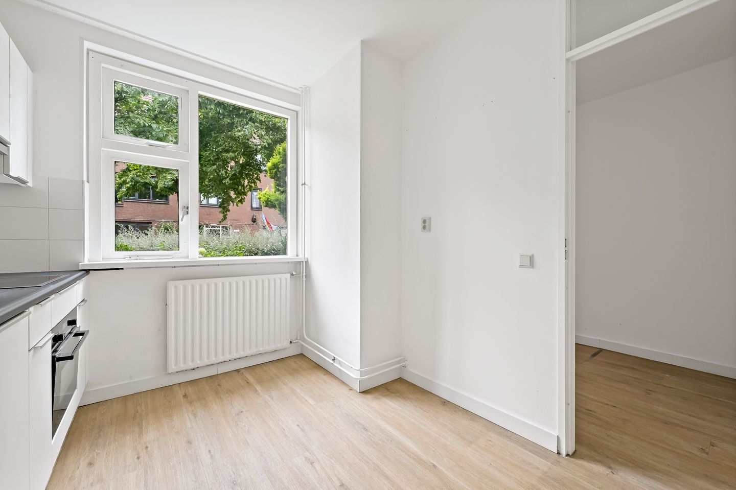 Foto 19 van Jules Massenetstraat 144