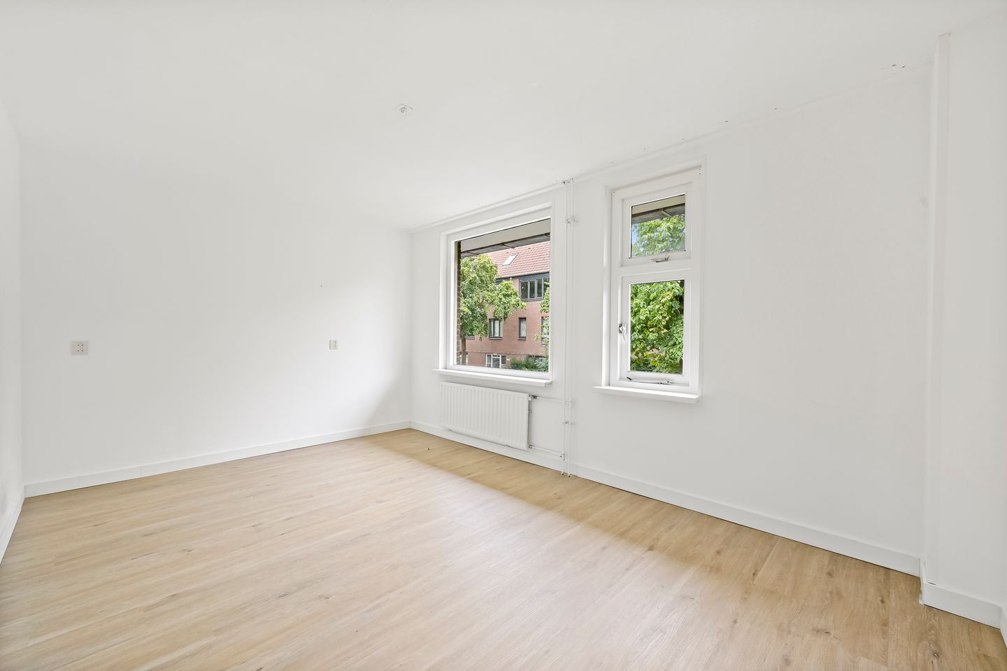 Foto 25 van Jules Massenetstraat 144