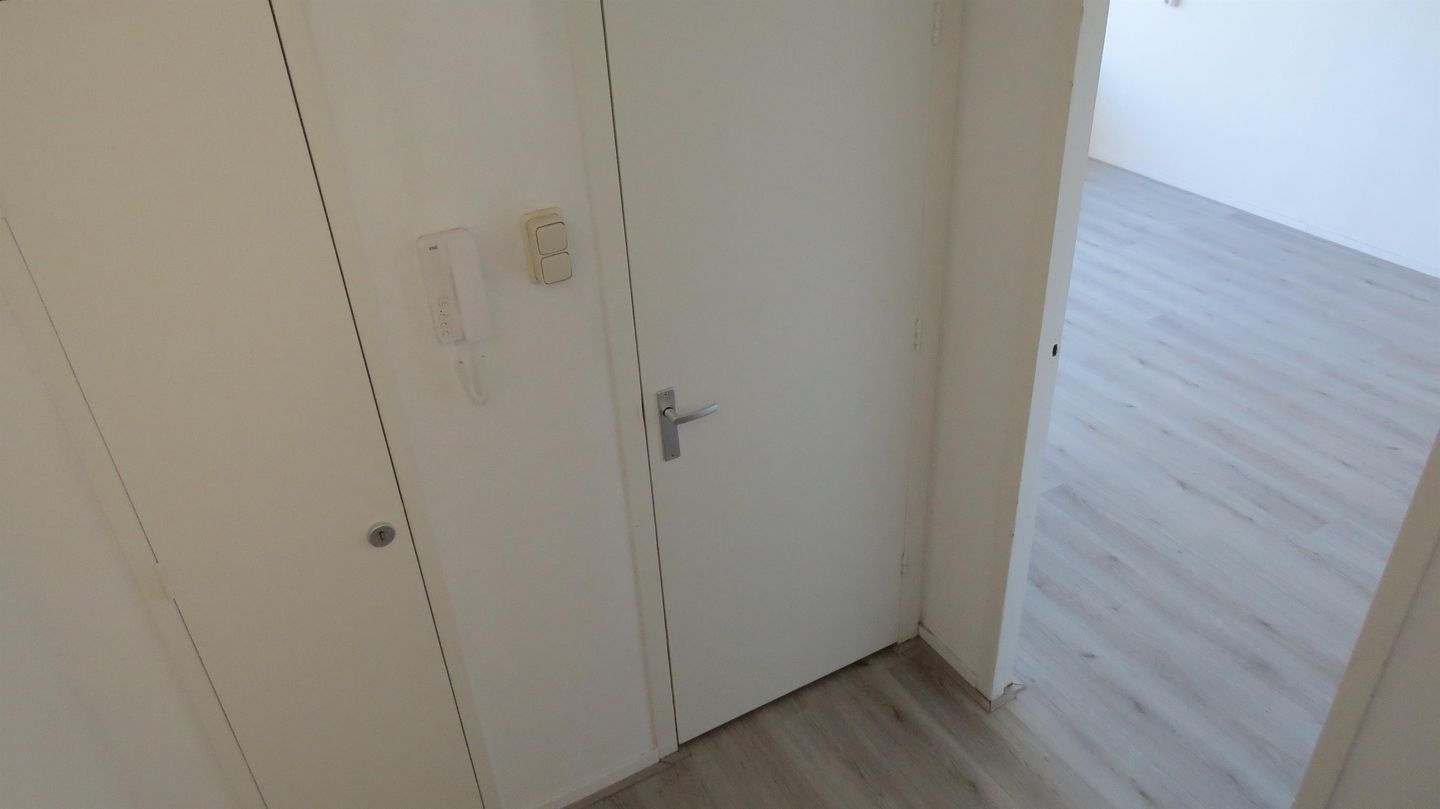 Photo 10 of Jan Wiegersstraat 69