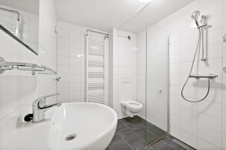 Foto 32 van Jules Massenetstraat 144