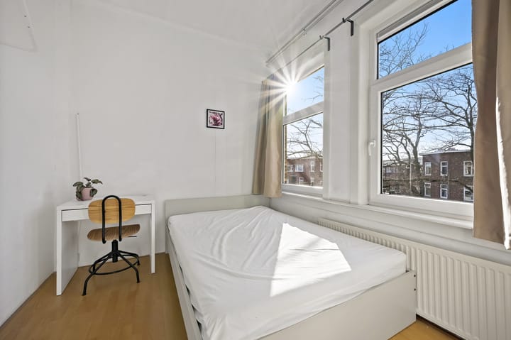 Foto 16 van Van Musschenbroekstraat 52