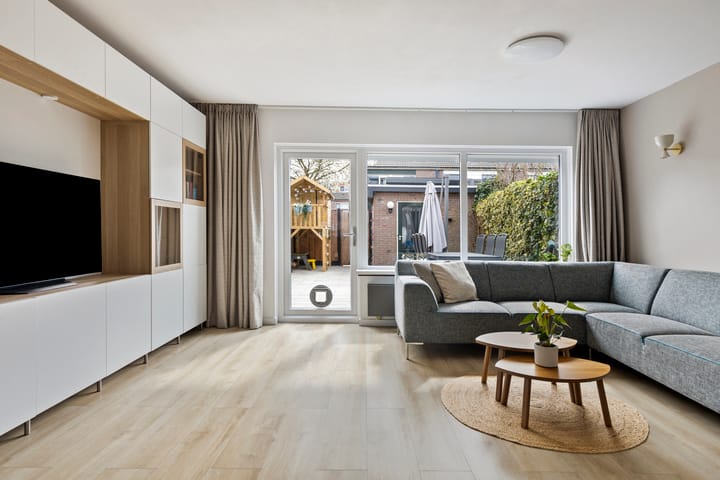 Foto 2 van Duivenkamp 10