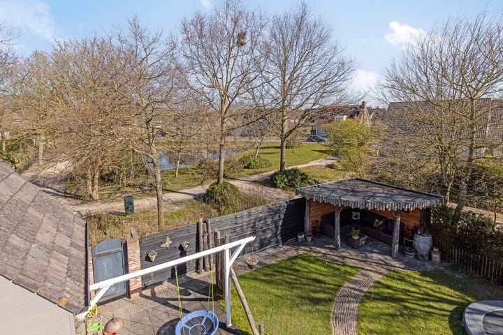 Photo 3 of Halve Maanstraat 28