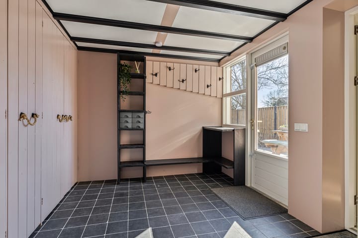 Photo 15 of Halve Maanstraat 28