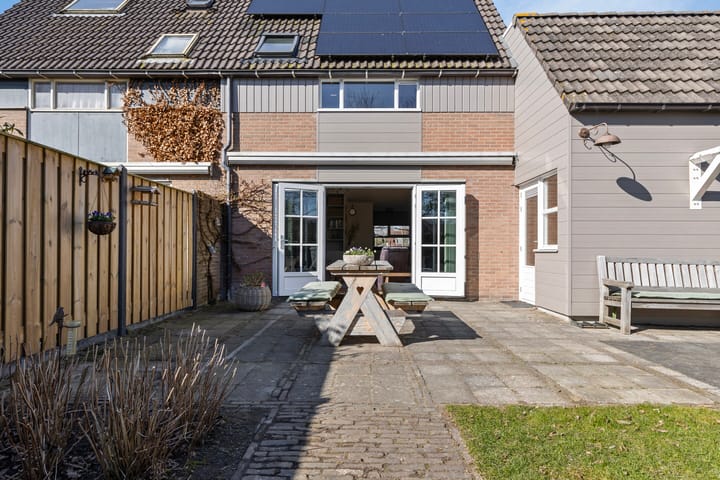 Photo 31 of Halve Maanstraat 28