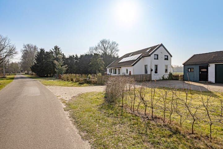 Foto 5 van 1e Pallertweg 2