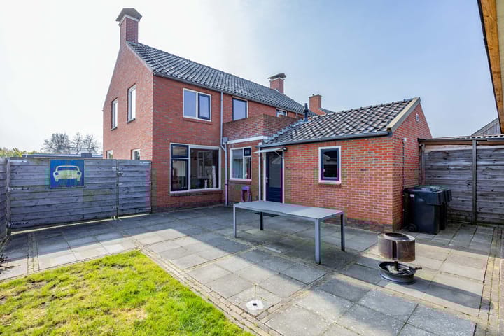 Foto 35 van Hunsingoweg 2