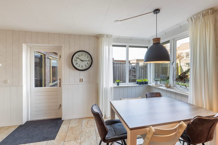 Photo 11 of Roelf Bosmastraat 116