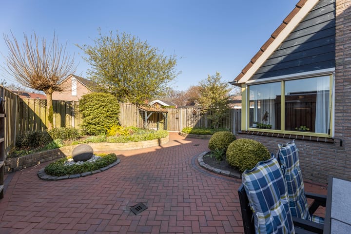 Photo 33 of Roelf Bosmastraat 116