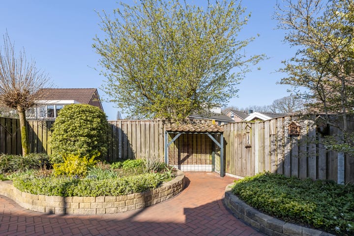 Photo 34 of Roelf Bosmastraat 116