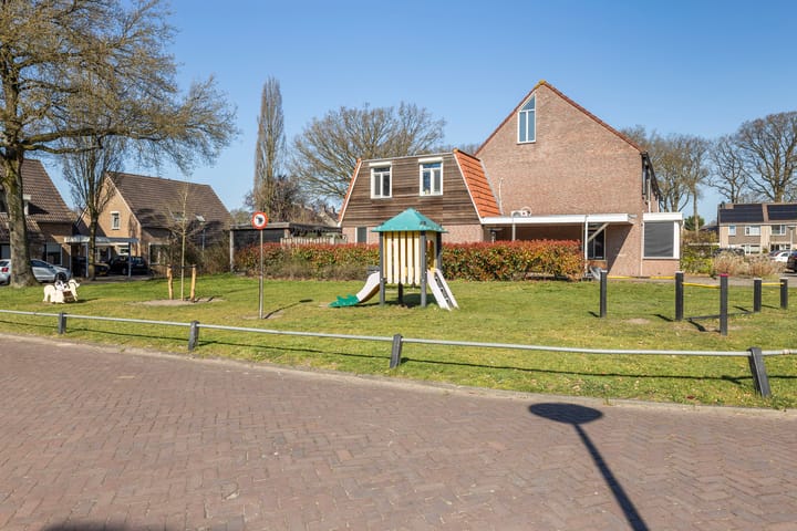 Photo 43 of Roelf Bosmastraat 116