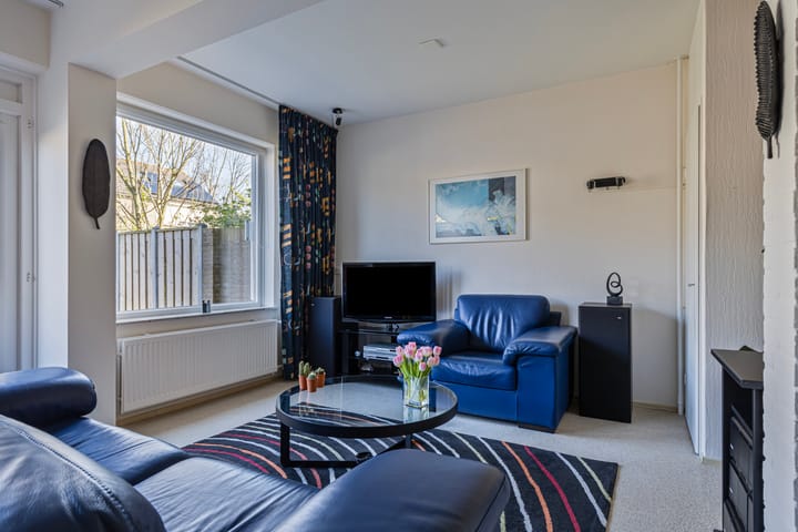 Foto 3 van Girsesland 81