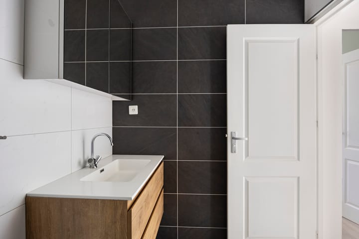 Foto 14 van Bas Jungeriusstraat 86-B