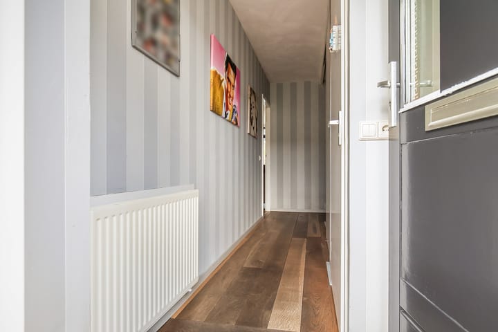 Foto 8 van Marga Klompésingel 8