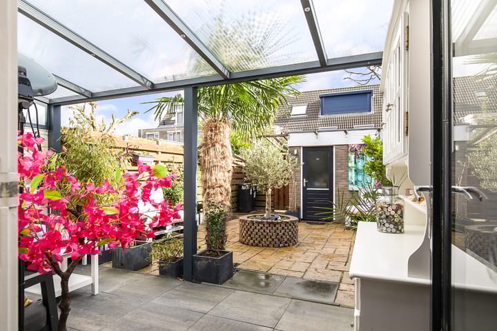 Foto 33 van Marga Klompésingel 8