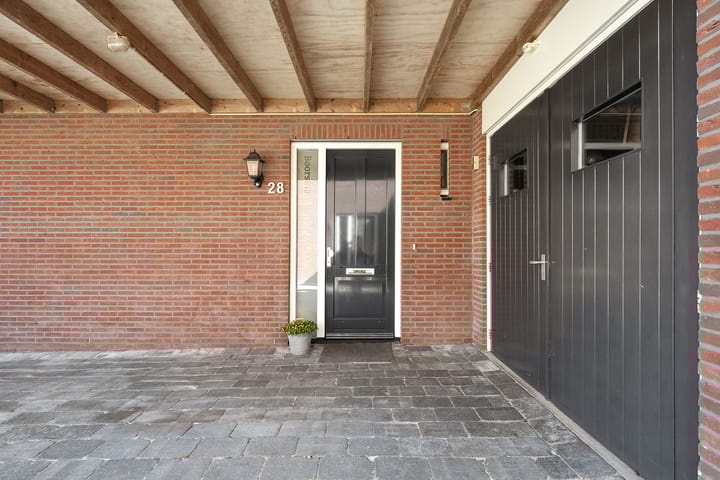 Foto 14 van Zwanenbloem 28