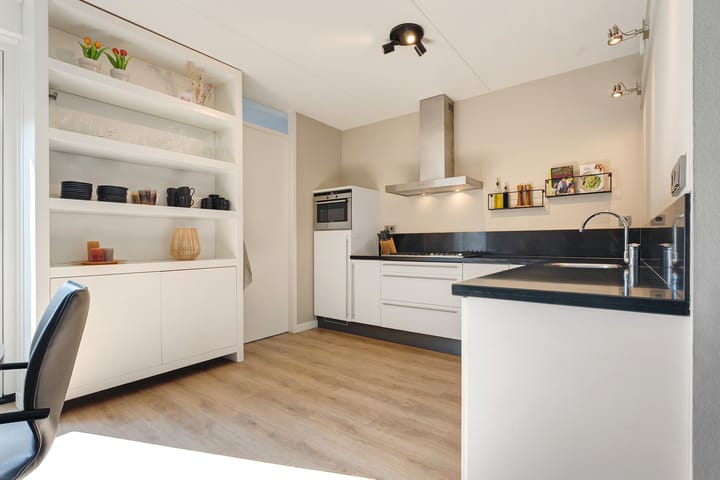 Foto 22 van Zwanenbloem 28