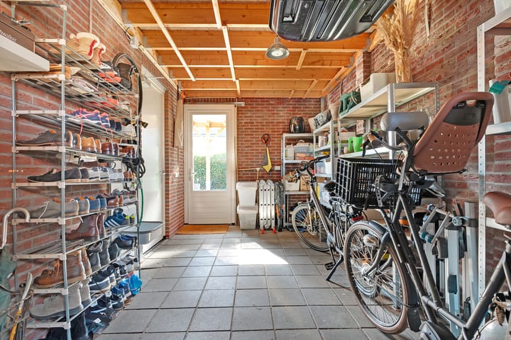 Foto 72 van Zwanenbloem 28