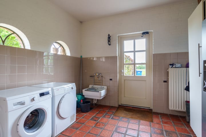 Photo 14 of Heldamweg 8