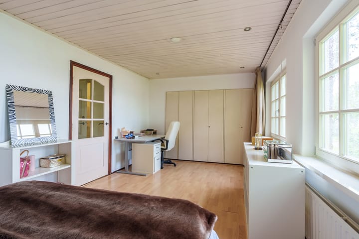 Photo 28 of Heldamweg 8