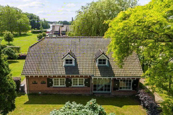 Photo 47 of Heldamweg 8