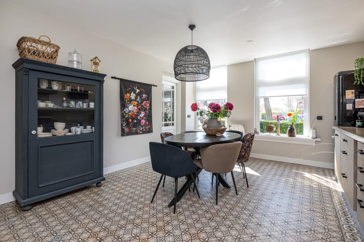 Foto 2 van Louis Bouwmeesterplein 2