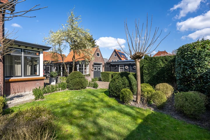 Foto 38 van Louis Bouwmeesterplein 2