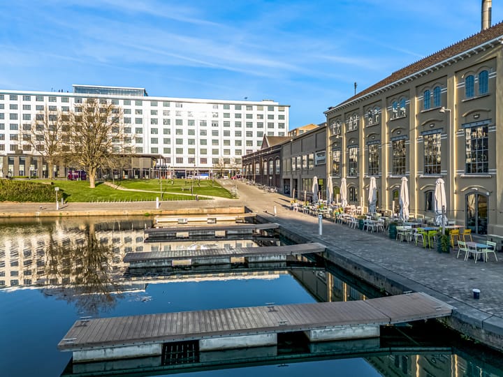 Foto 40 van Sphinxcour 6-K03