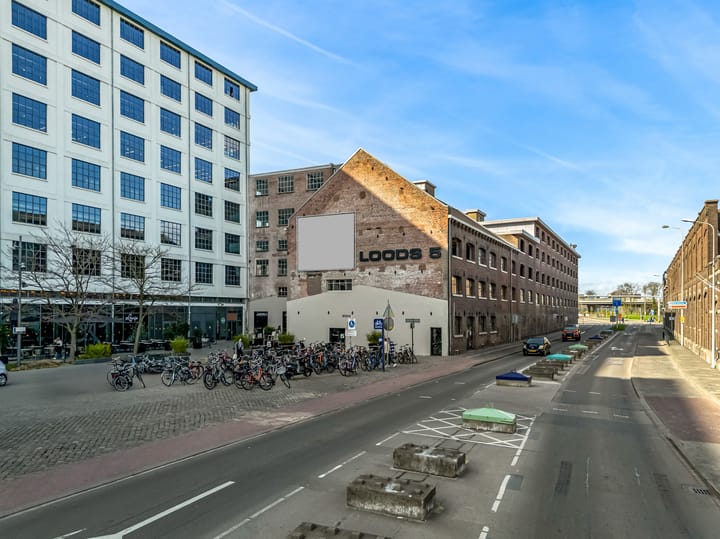 Foto 43 van Sphinxcour 6-K03