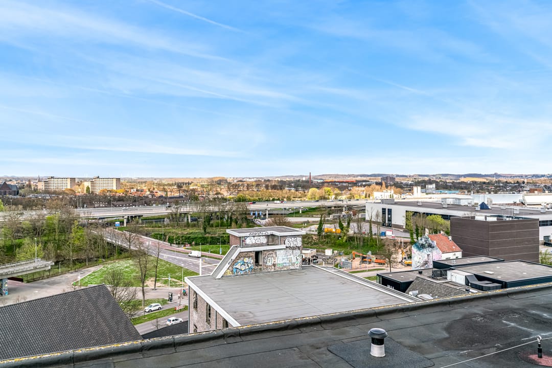 Foto 52 van Sphinxcour 6-K03