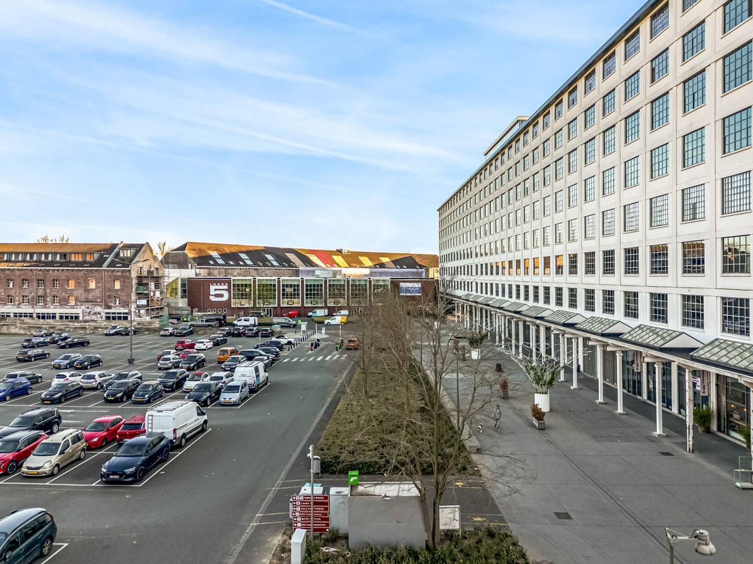 Foto 53 van Sphinxcour 6-K03