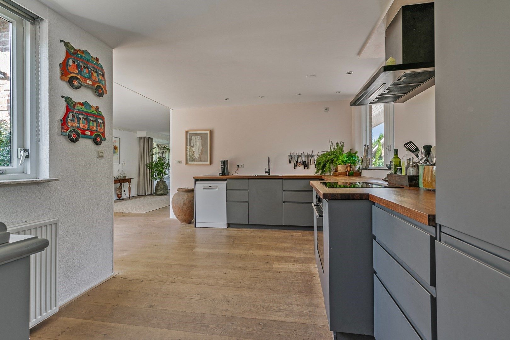 Foto 6 van Voormors 57