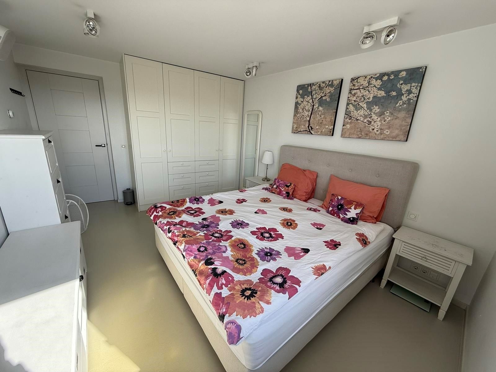 Foto 9 van Marie Heinekenplein 1203