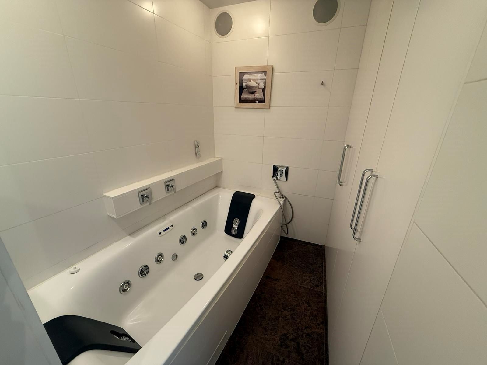 Foto 12 van Marie Heinekenplein 1203