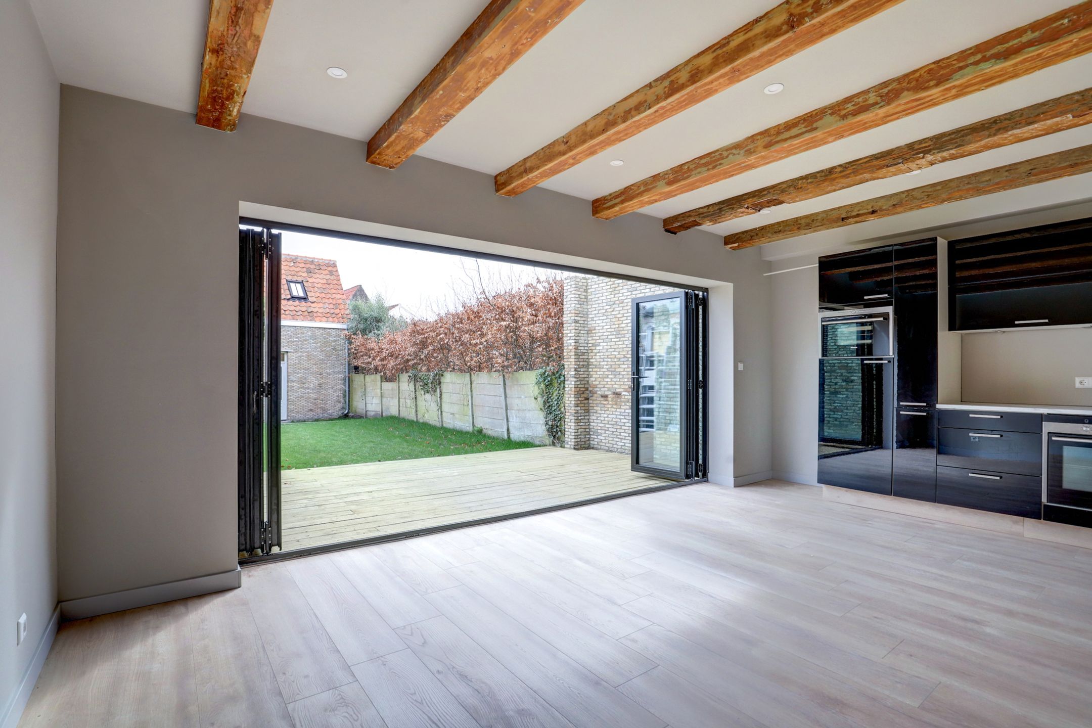 Foto 12 van Nieuwe Bogerdstraat 27